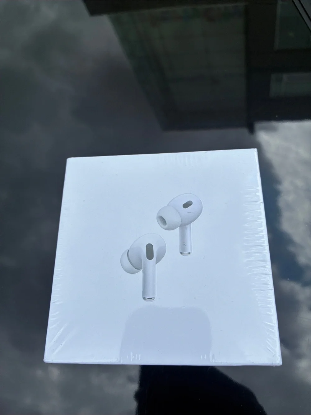 Apple AirPods Pro (White) - Factory Sealed